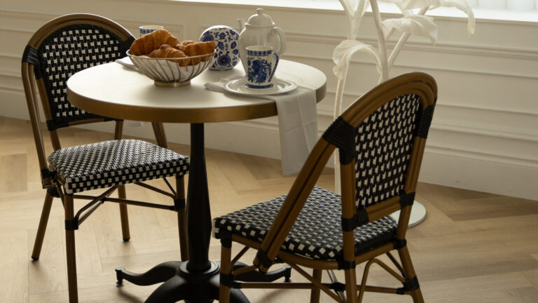 Monet x Unichairs Collaboration