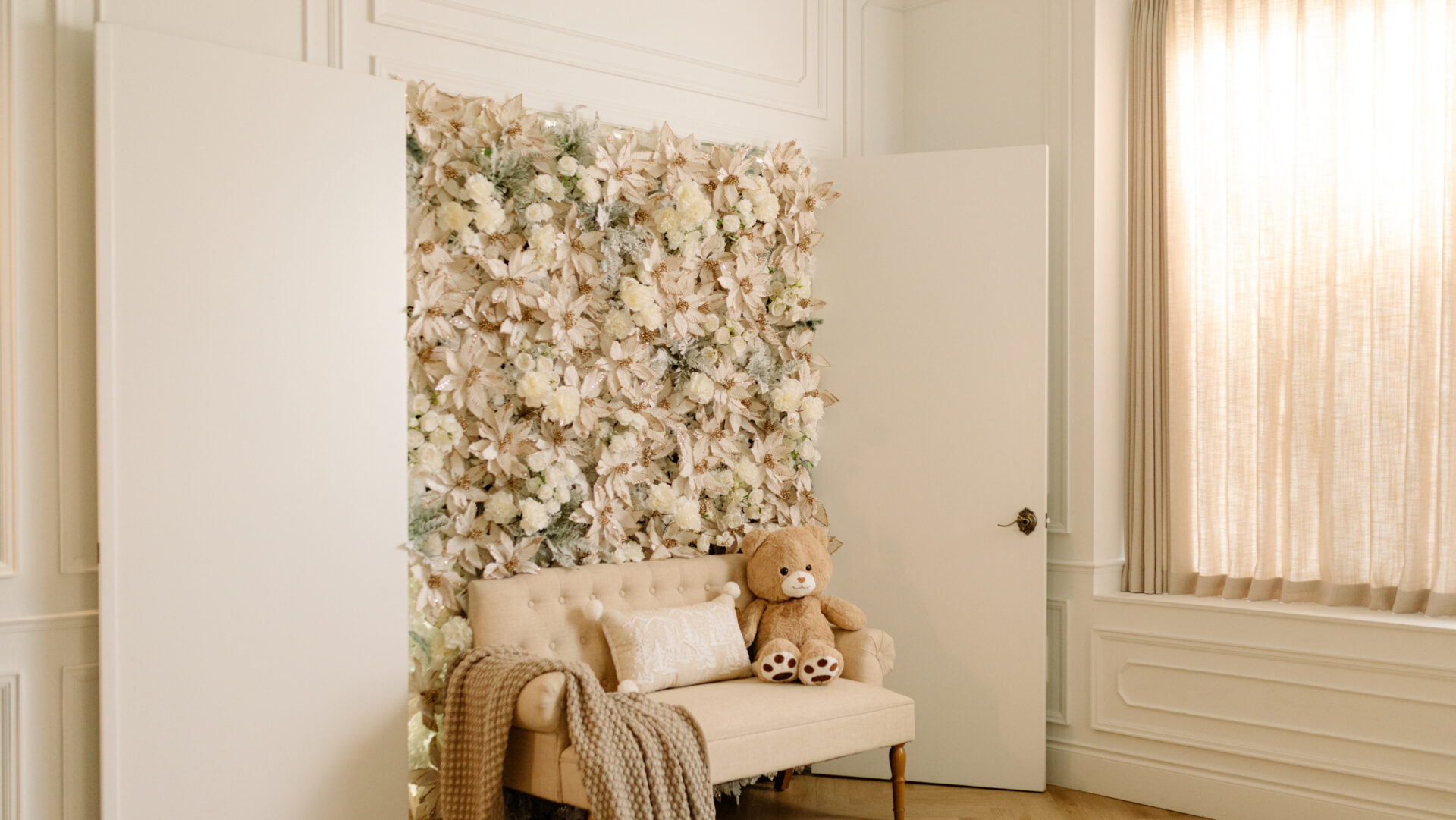 Monet Studios COVER Holiday Studio C