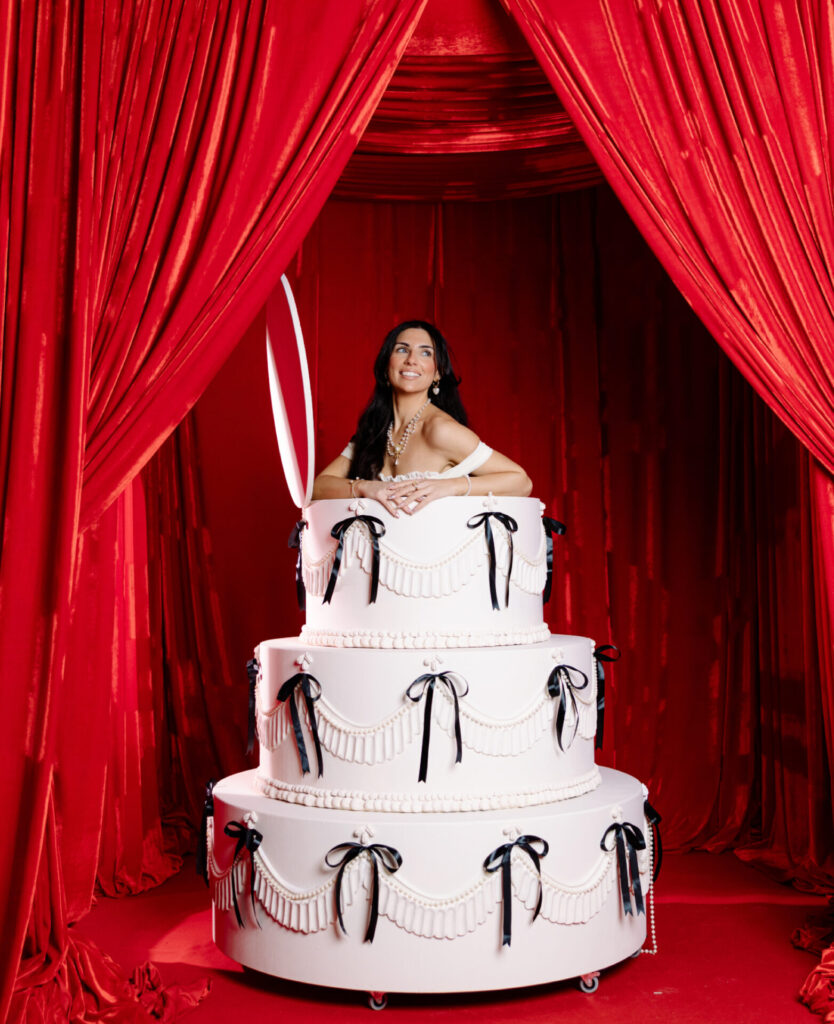 Monet W26 StudioB SweetAmour Image